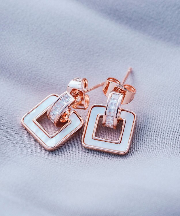 Tiaclasse 【金属アレルギー対応】スクエアシェルピアス ピンクゴールド