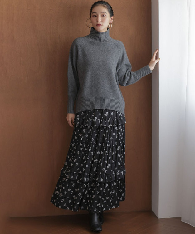 組曲 S ウールカシミヤミックス ロールネックニット チャコールグレー系