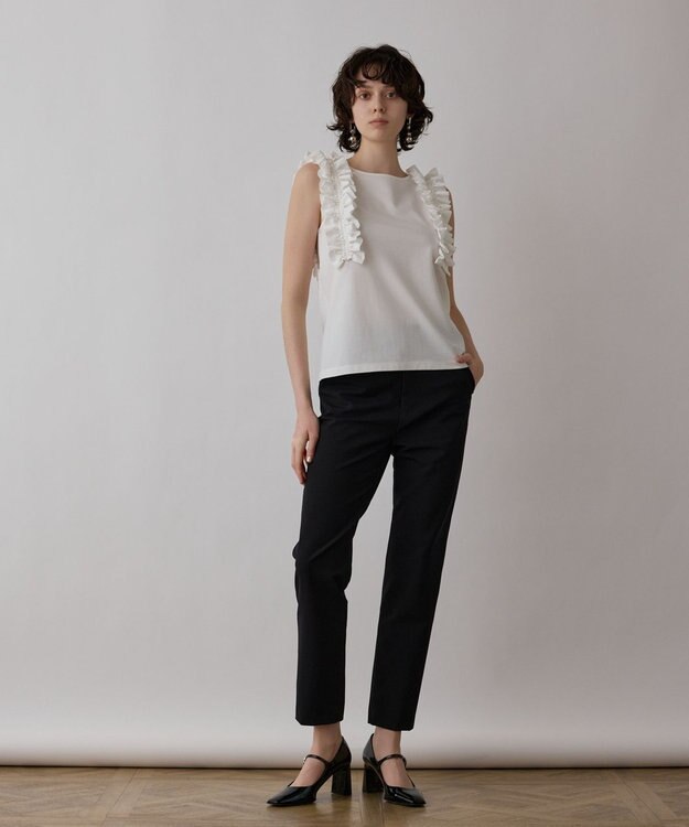 GRACE CONTINENTAL フリルカットトップ ホワイト