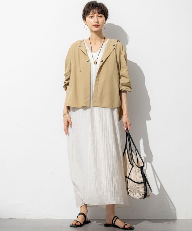 23区 L 【SLOW/一部店舗限定】UVカット/撥水/接触冷感 ナイロンタスランタフタ ライトブルゾン ベージュ系