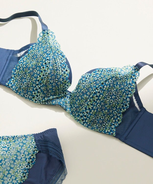 une nana cool さあわたし レース 脇高ブラジャー MADE WITH LIBERTY FABRIC ブルーグリーン