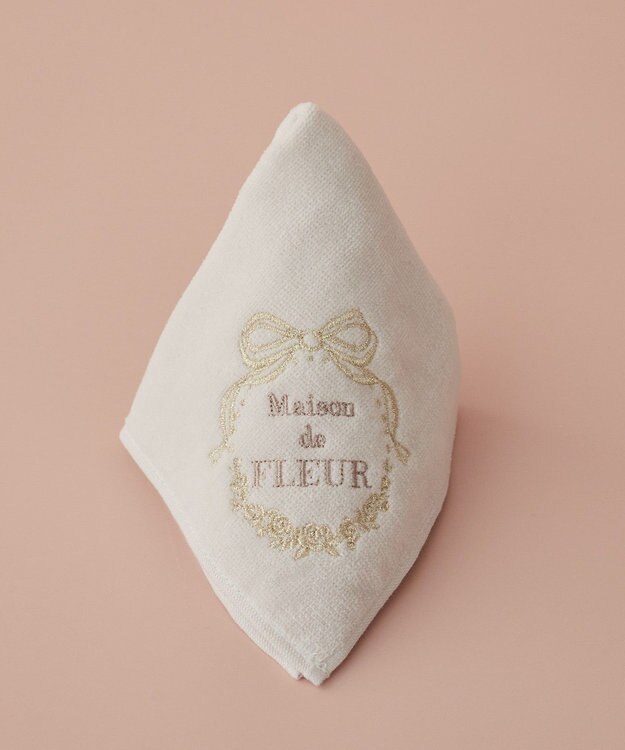 Maison de FLEUR リボンフレーム刺繍タオルハンカチ Ivory