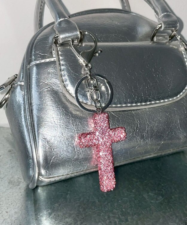 WEGO キラキラクロスキーホルダー ピンク