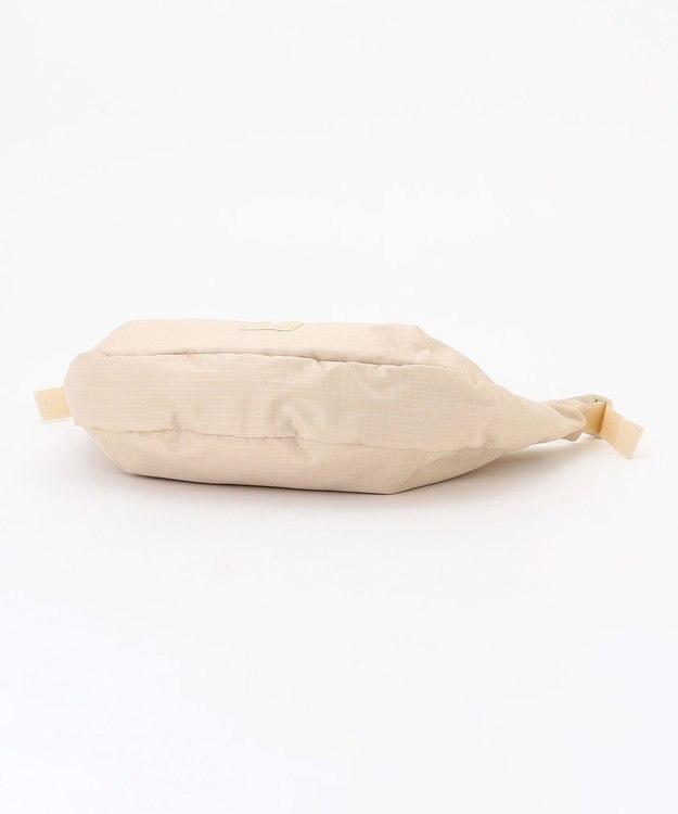 JOSEPH ABBOUD MOUNTAIN 【COTOPAXI 】 Trozo 8L Shoulder Bag Cada Dia ショルダーバッグ アイボリー系