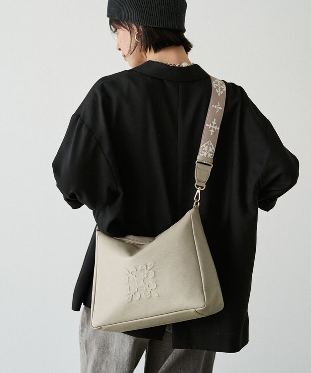 russet エンボスモノグラム2WAYショルダーバッグ(CE-1692) GrayBeige