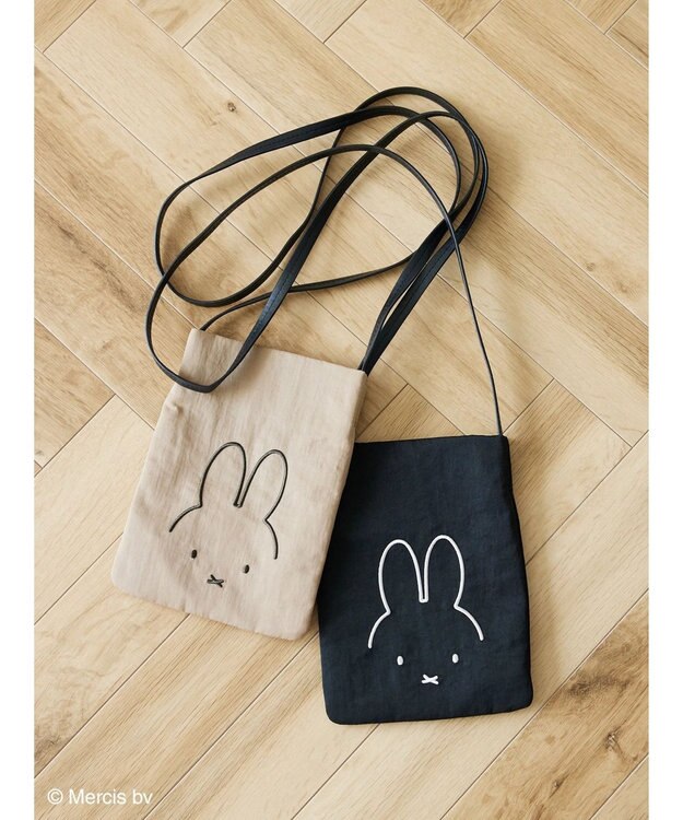 Green Parks ｍｉｆｆｙ／ナイロンスマホショルダー Black