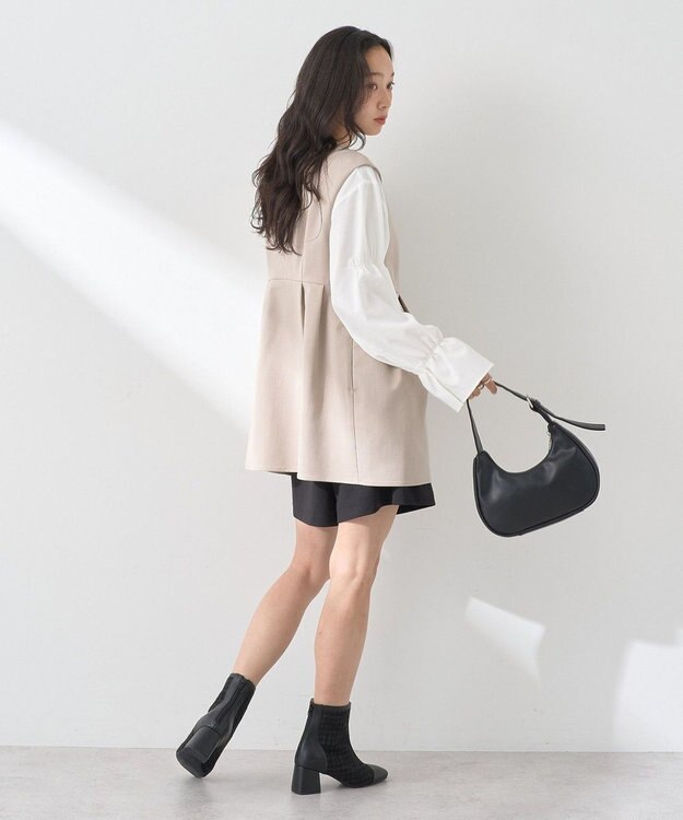 earth music&ecology ペプラムタックジレ Beige