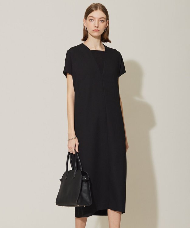 ICB 【接触冷感・UVケア・速乾・洗える】FluidBackSatin レイヤードデザインワンピース ブラック系