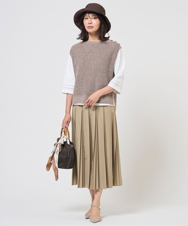 J.PRESS LADIES Traditional print  スクエア スカーフ キャメル系