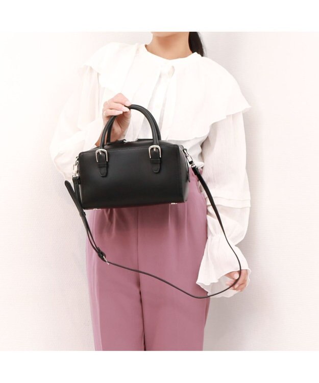 UNBILLION 【テレビ ドラマ着用アイテム】カシュカシュ cachecache / ベルトディテール横長ボストンバッグ ブラック