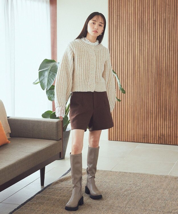 earth music&ecology ローゲージニットショートカーディガン Light Beige