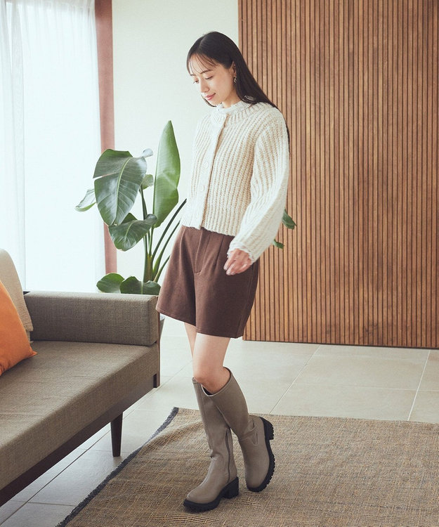 earth music&ecology ローゲージニットショートカーディガン Light Beige