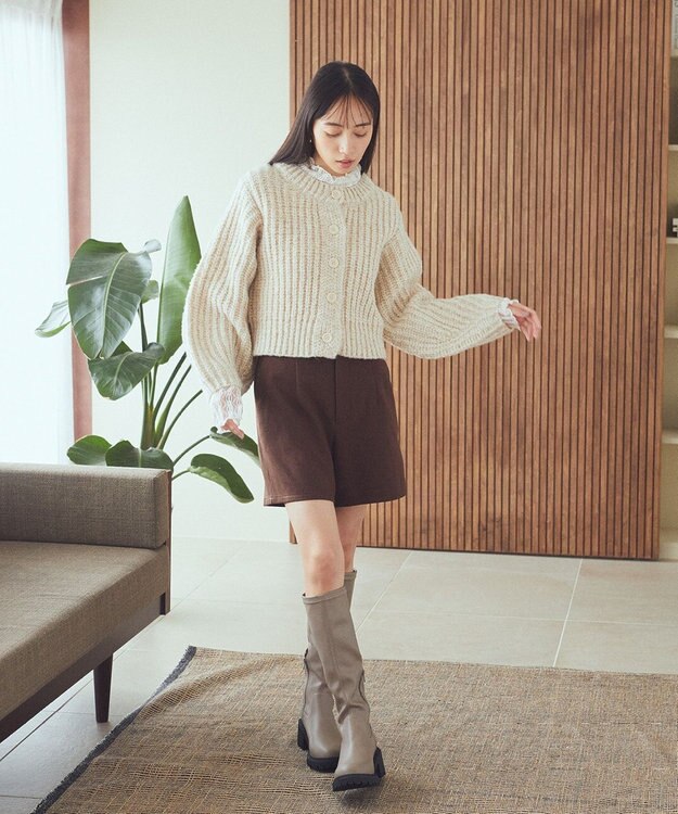 earth music&ecology ローゲージニットショートカーディガン Light Beige