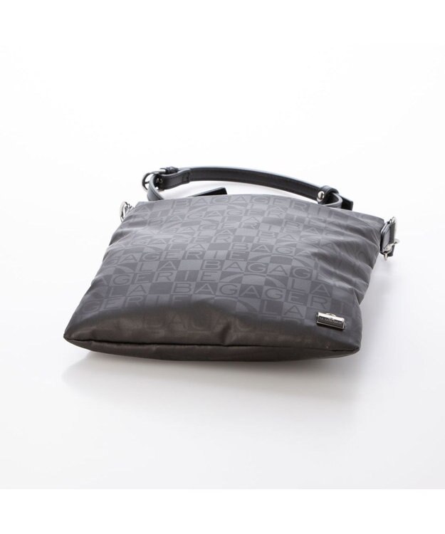 LA BAGAGERIE モノグラムデイリースマホポシェット ガンメタリック