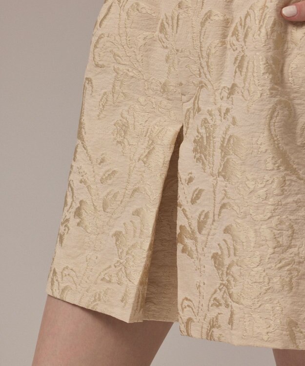 GRACE CONTINENTAL リーフジャガードショートパンツ ベージュ