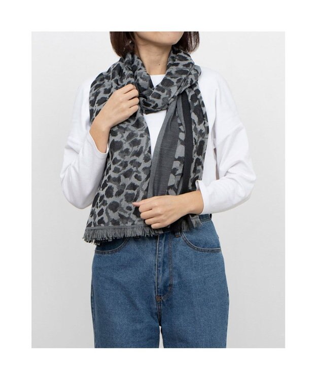 UNBILLION カシュネ cache nez / ライン入アニマル柄ジャカードストール ブラック