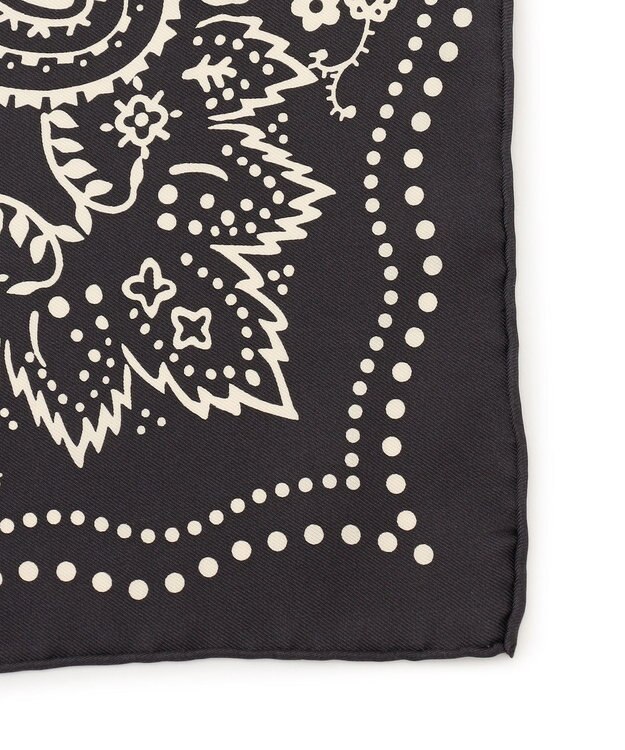 23区 【滝沢眞規子さん着用】manipuri ペイズリーモチーフ バンダナ シルク スカーフ ブラック系