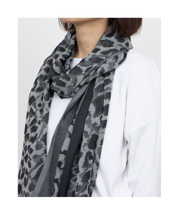 UNBILLION カシュネ cache nez / ライン入アニマル柄ジャカードストール ブラック