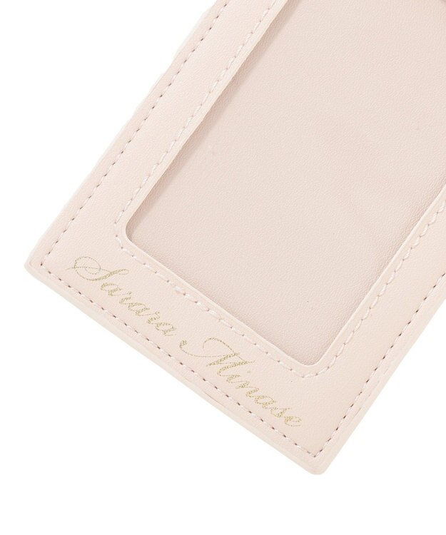 Maison de FLEUR Fチャームキルティングパスケース Pink