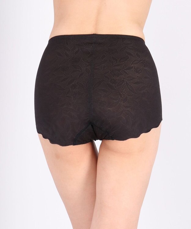 Wing 補整ショーツ ほどよいおなか押さえ まるみのあるヒップライン ここちよいフィット感 【Pパンツ レースシェイプショーツ】 はきこみ丈ふかめ KJ4250 ウイング／ワコール ブラック