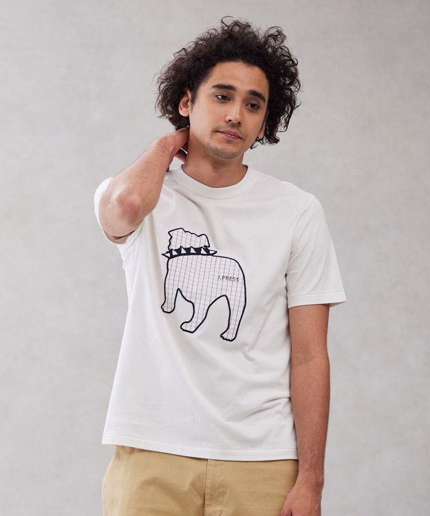 J.PRESS MEN 【UNISEX】ファブリックワッペンブルドックTシャツ ホワイト系