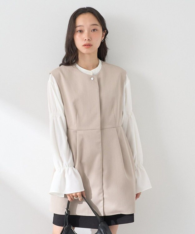 earth music&ecology ペプラムタックジレ Beige