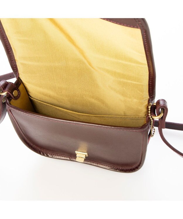 ing <ing>レザーショルダーバッグ ワイン