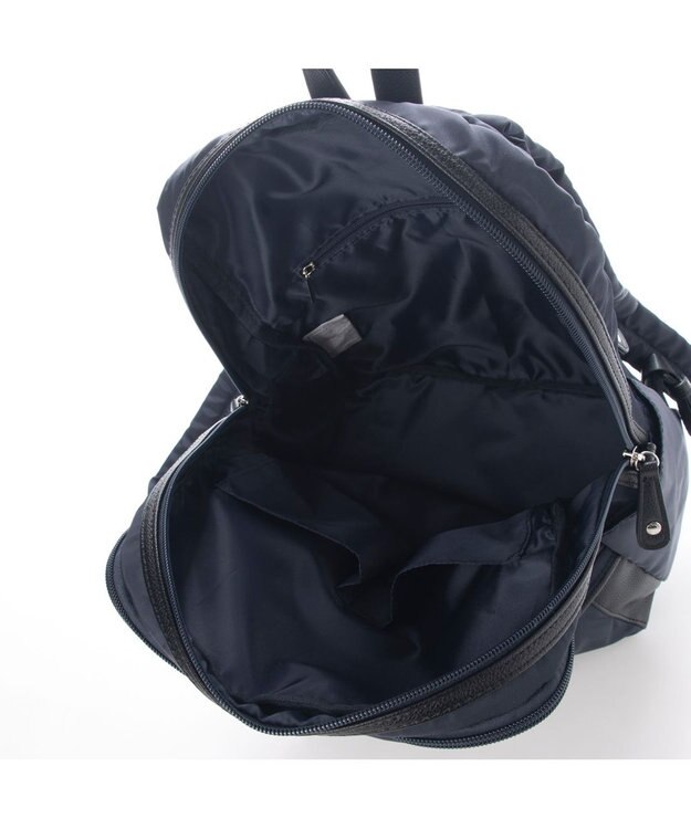 Y'SACCS ナイロンリュックサック ネイビー