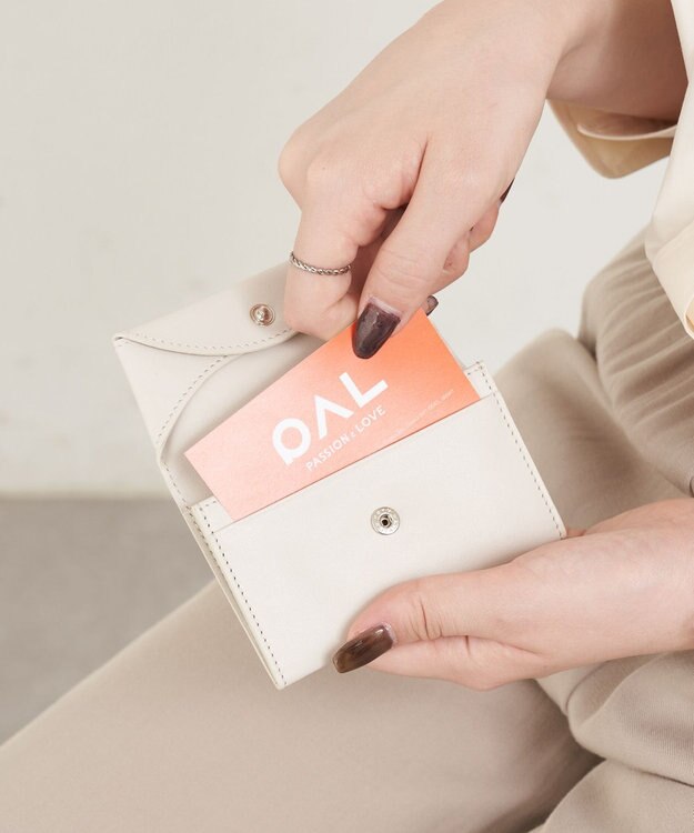 russet レザー名刺ケース(SO-439) Ivory