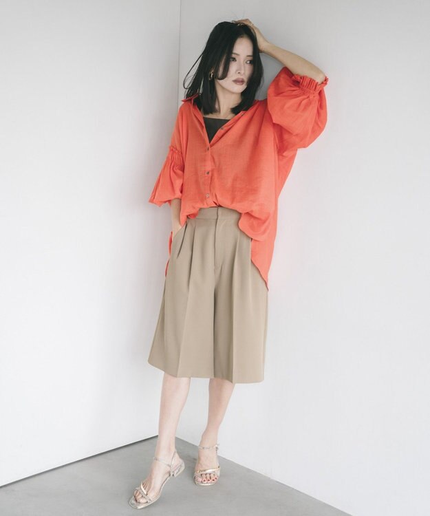 YECCA VECCA 綿麻シアーボリュームギャザーシャツ Off White
