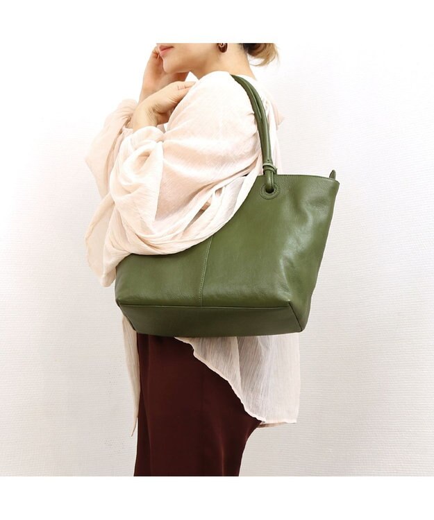 UNBILLION アトランタ ATLANTA / 牛革ハトメあおりトートL グリーン