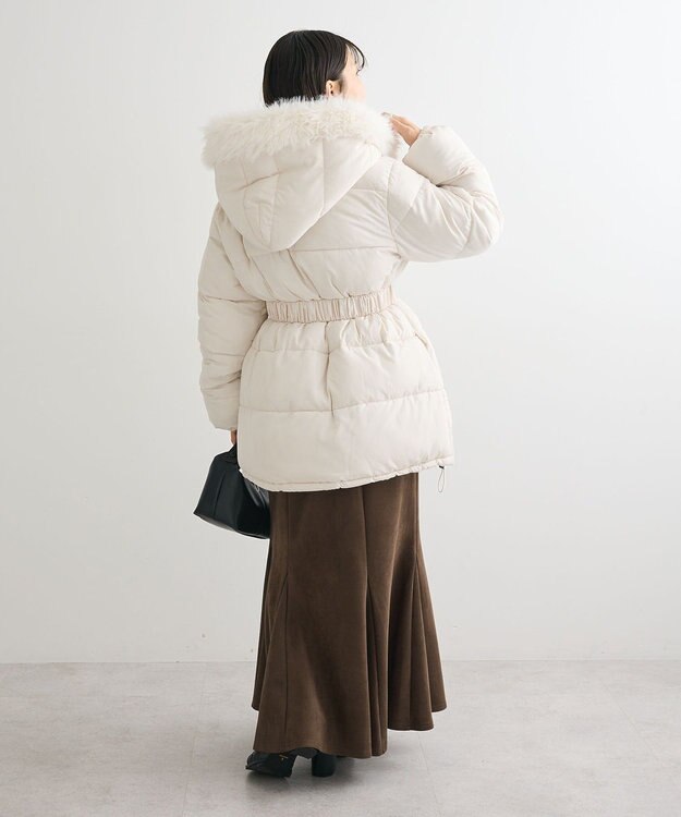 Green Parks ・ｓｗｉｎｇ　ｂｙ　ファイバーダウンベルト付コート Ivory