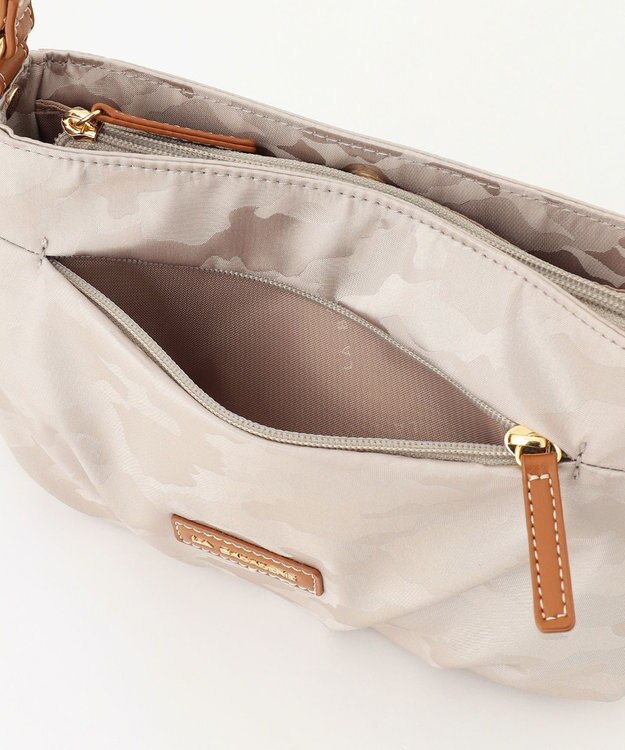 LA BAGAGERIE シャドージャカード ショルダーバッグ アイボリー