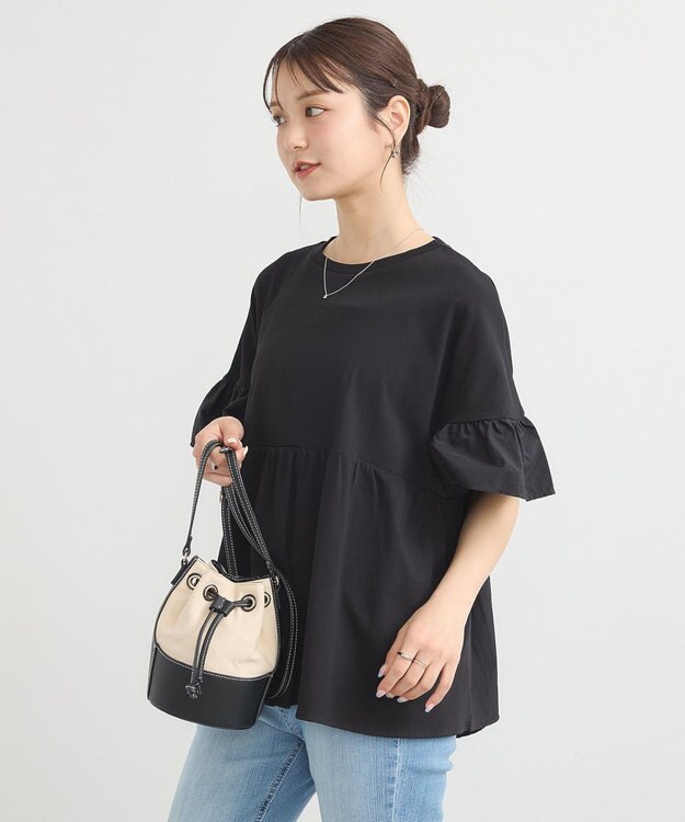 earth music&ecology 【接触冷感/洗濯機可】フリルドッキングポンチョＴ Black