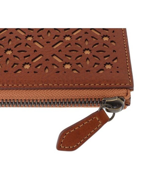 genten ダイヤカットワーク　Lファスナー長財布 チャ