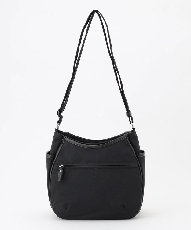 Y'SACCS 【ムック本掲載】タスランナイロンショルダーバッグ ブラック