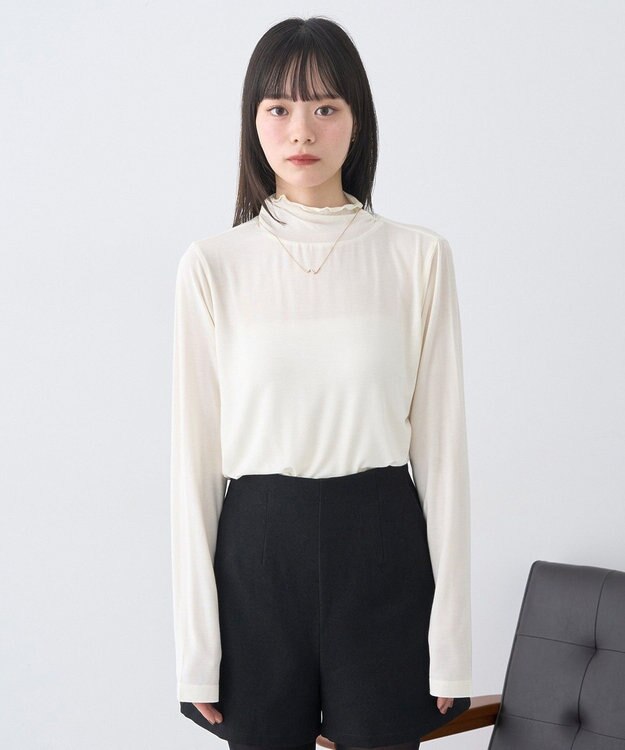 earth music&ecology 【吸湿発熱】あったかフェミニンインナー(シアーハイネック) Off White