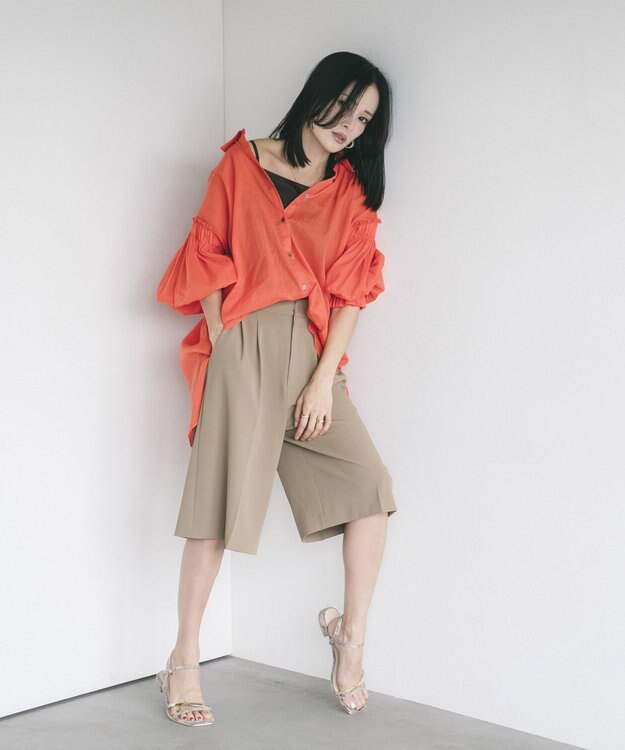YECCA VECCA 綿麻シアーボリュームギャザーシャツ Off White