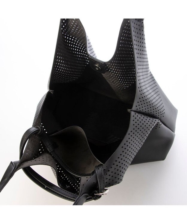 UNBILLION カシュカシュ cachecache / パンチングソフトトート ブラック