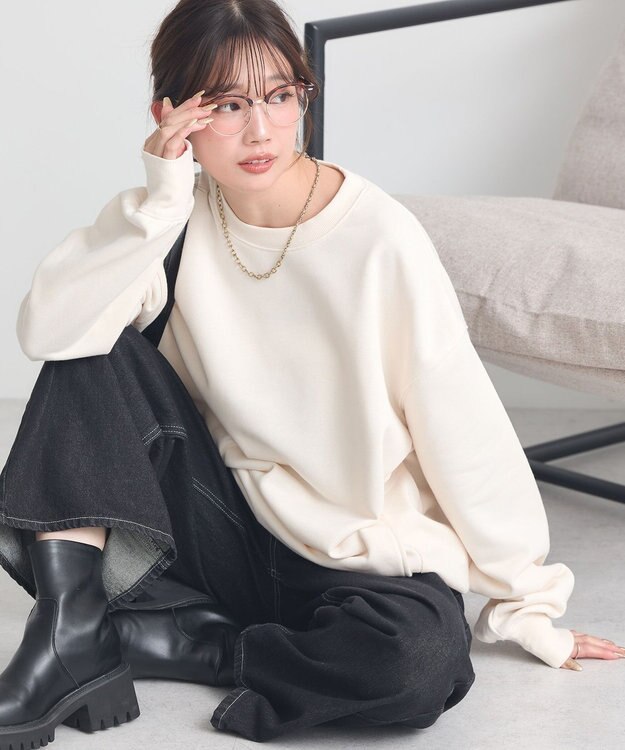 earth music&ecology サイドリブロゴスウェット Ivory