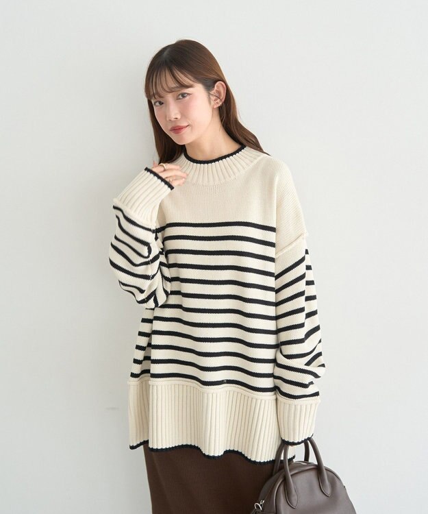 earth music&ecology 【毛玉防止 / 洗濯機洗い可】アンチピリングモックネックバックスリットニット Border Ivory