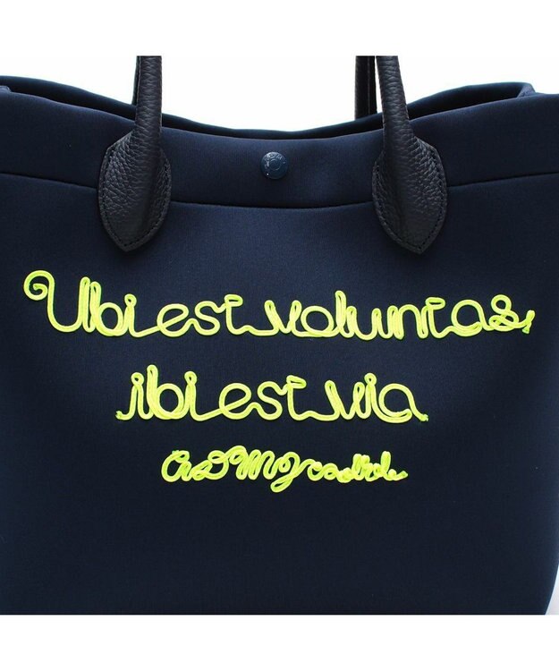 A.D.M.J. 【魔法の様に軽い】マジックライトコード刺しゅうトート25cm MA/OL