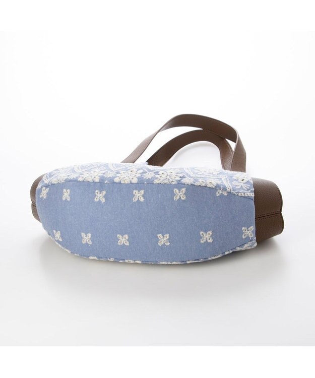 UNBILLION カシュカシュ cachecache / 刺繍生地トートバッグ ライトブルー