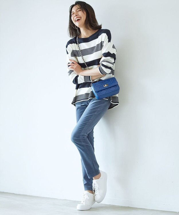 23区 【洗える】23区DENIM ベルベットストレッチ スキニーパンツ ブルーグレー