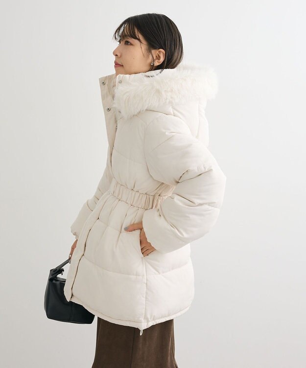 Green Parks ・ｓｗｉｎｇ　ｂｙ　ファイバーダウンベルト付コート Ivory