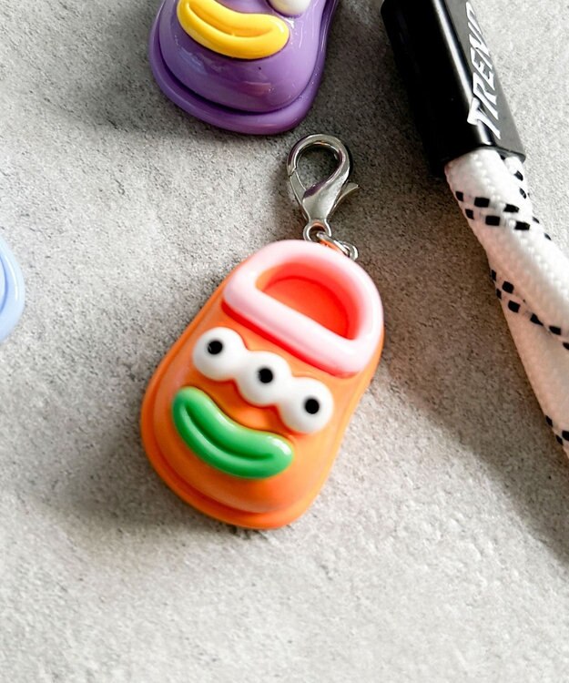 WEGO モンスターサンダルミニキーホルダー オレンジ