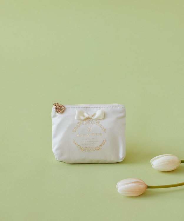 Maison de FLEUR サテンリボンティッシュケース Ivory