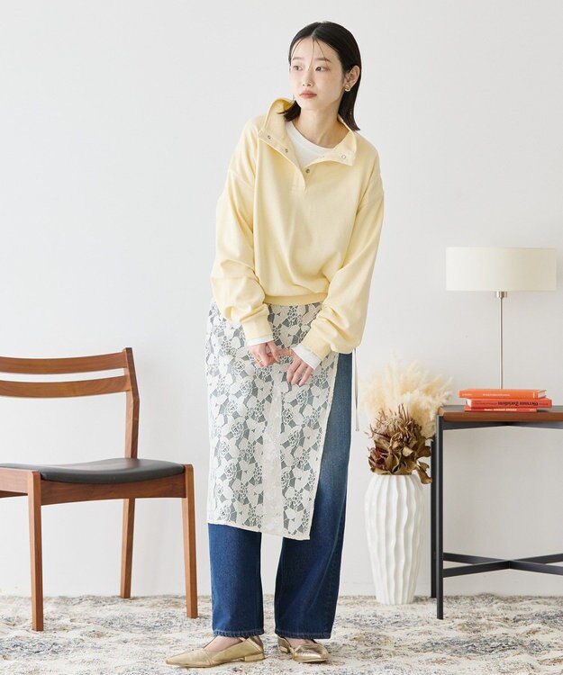 AMERICAN HOLIC 襟付き刺繍入りミニ裏毛プルオーバー Light Yellow