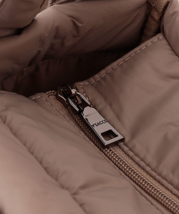 Y'SACCS 【Y’SACCS vous et】キルティングボックストート　Mサイズ ベージュ