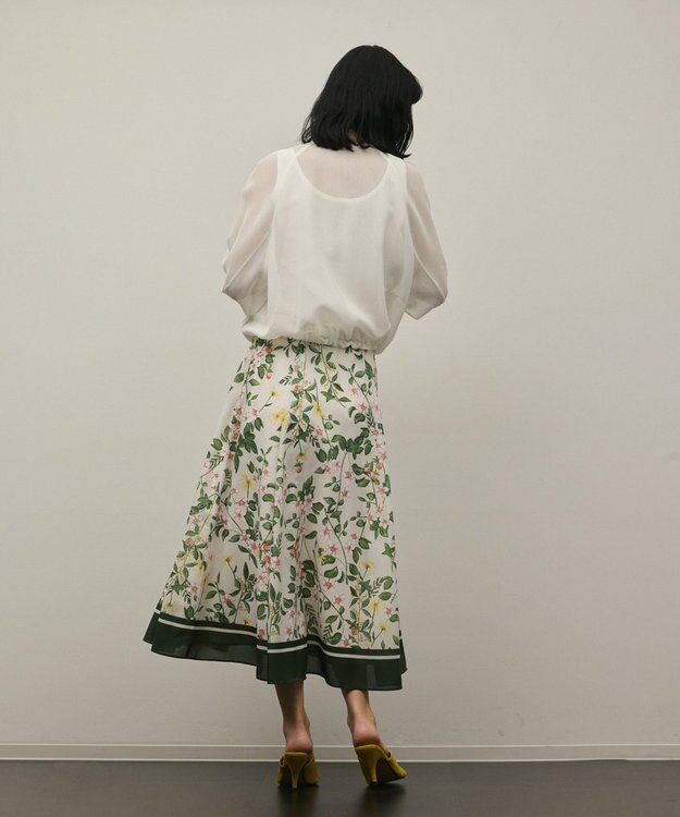 GRACE CONTINENTAL ノーカラーカラミブルゾン ホワイト